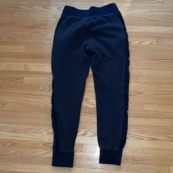 Lululemon Get Going Jogger - Picture 9 of 13